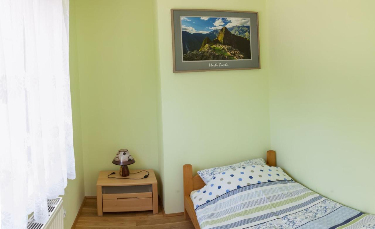 Gosciniec Mazurski Ruciane-Nida Exteriör bild